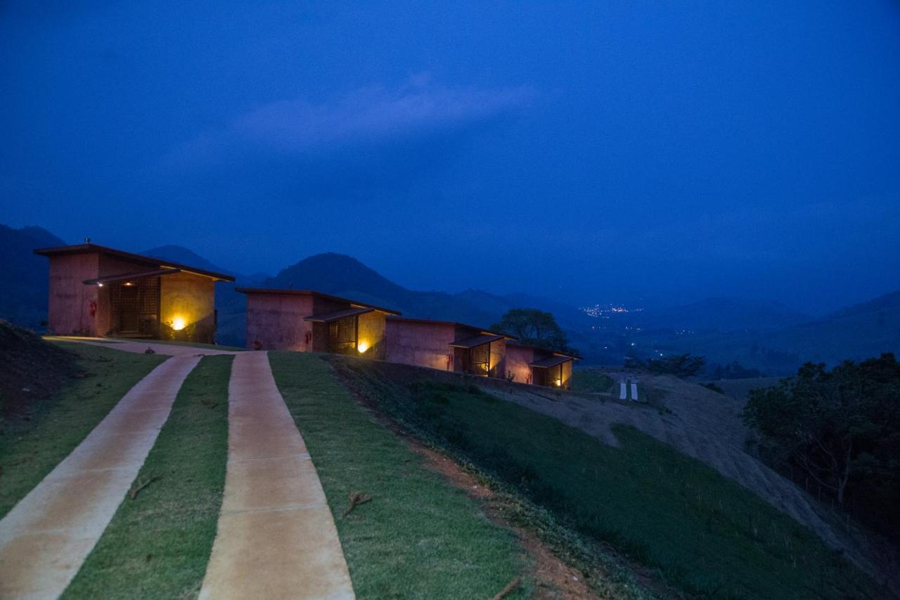 Pousada Terra Dos Passaros São Bento do Sapucaí Buitenkant foto