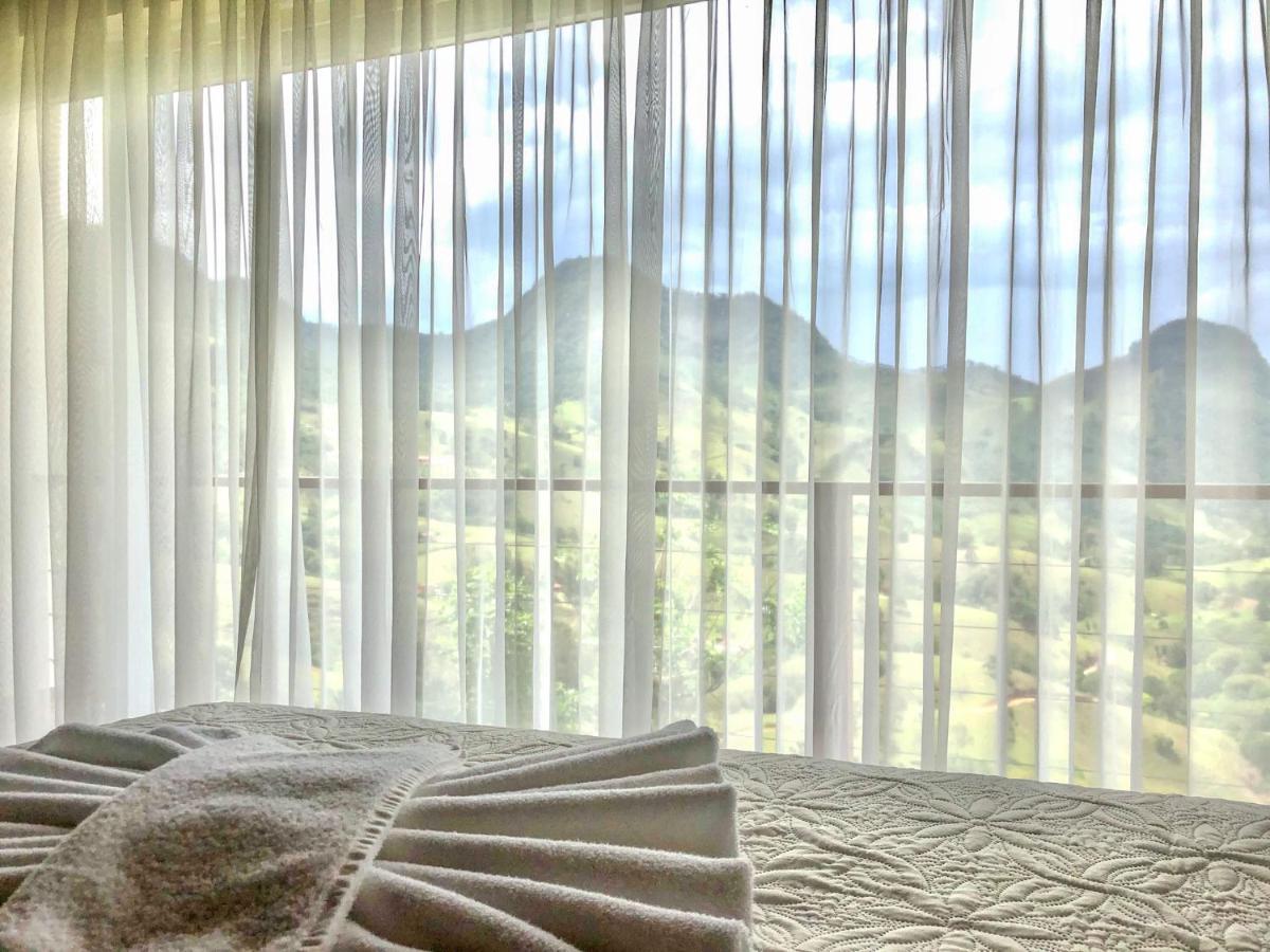 Pousada Terra Dos Passaros São Bento do Sapucaí Buitenkant foto