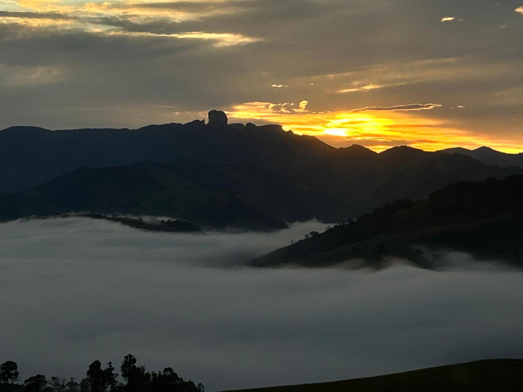 Pousada Terra Dos Passaros São Bento do Sapucaí Buitenkant foto
